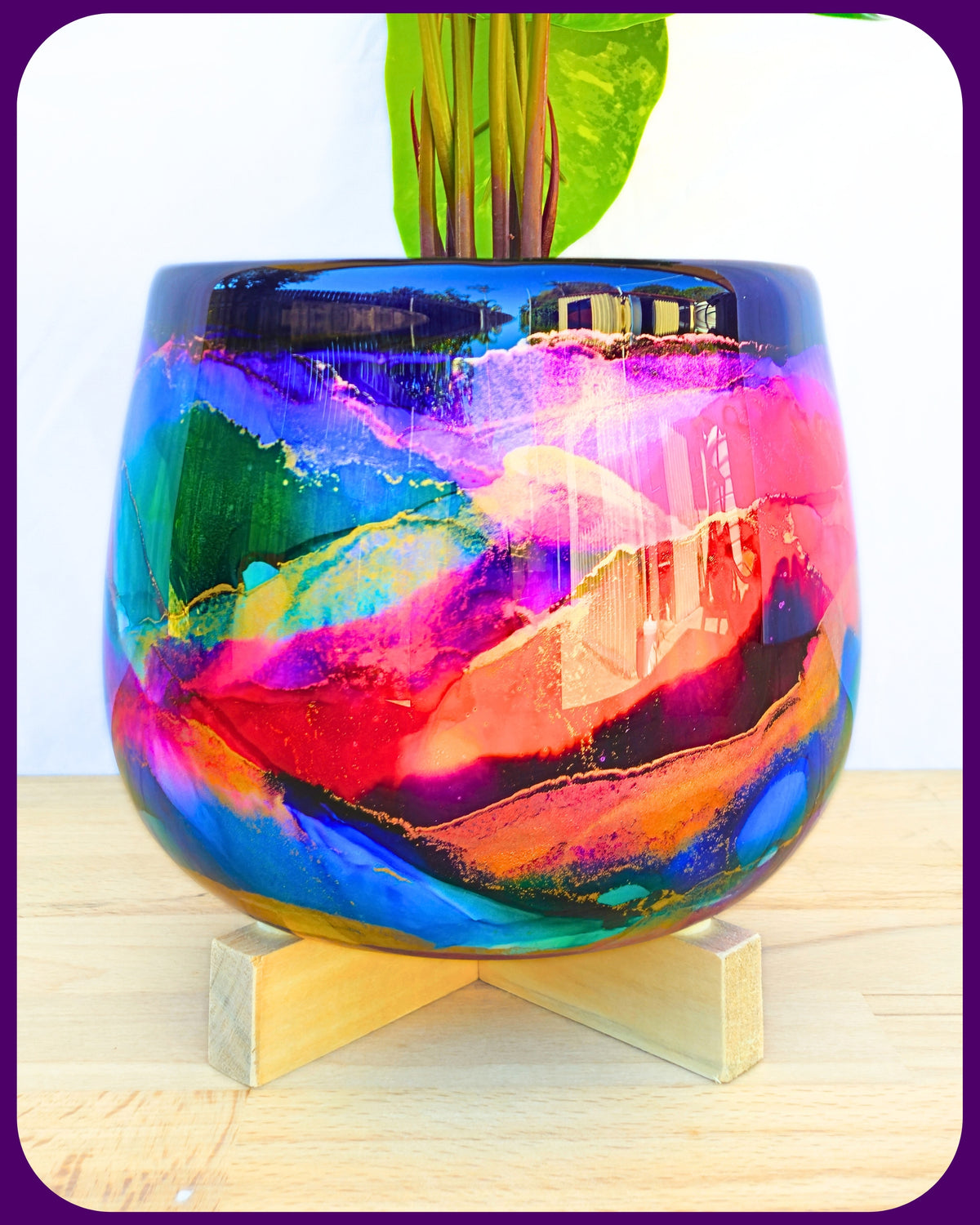 22cm x 17cm Ceramic Large Bulb Purple Supernova