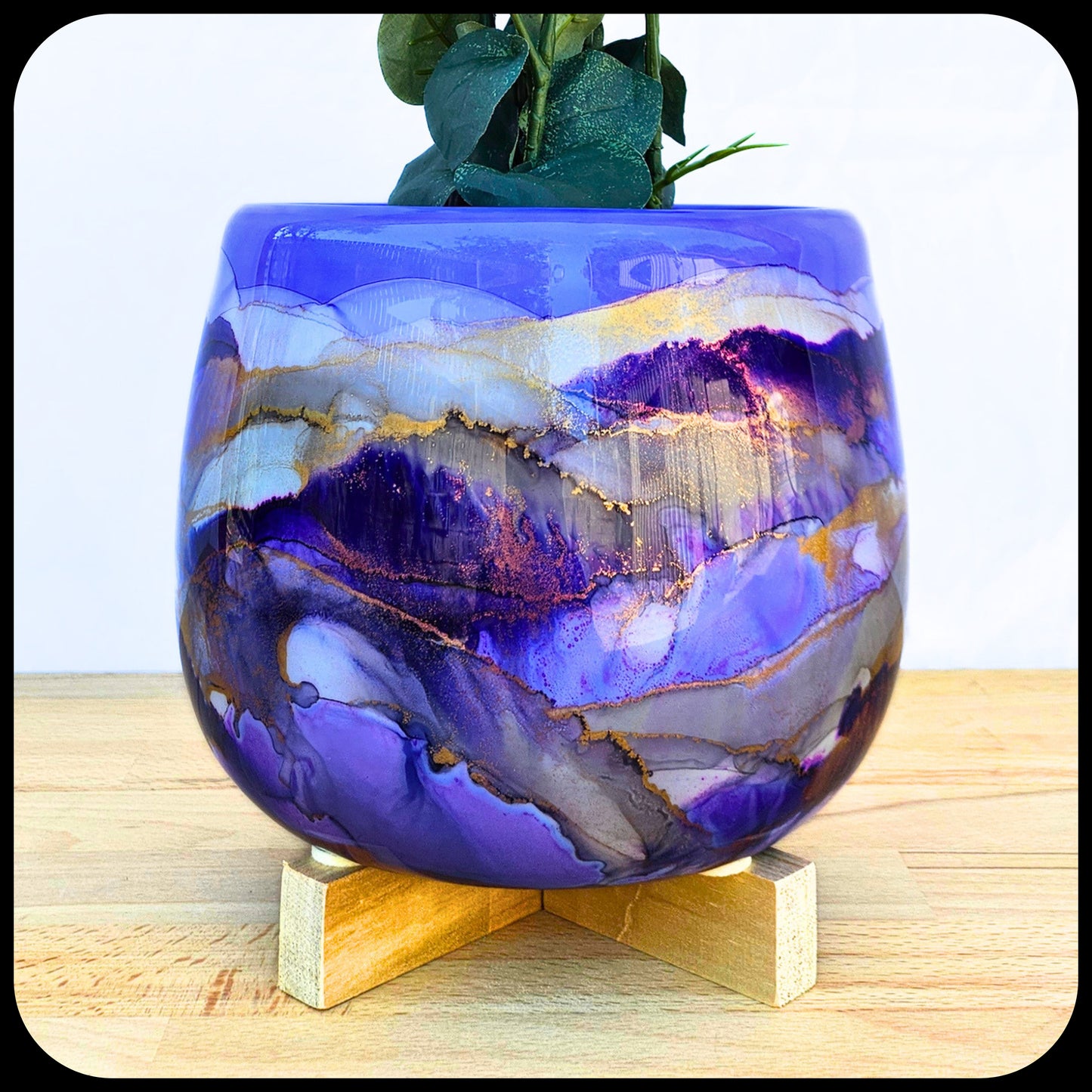 22cm x 17cm Ceramic Large Bulb 'Lavender/Grey'
