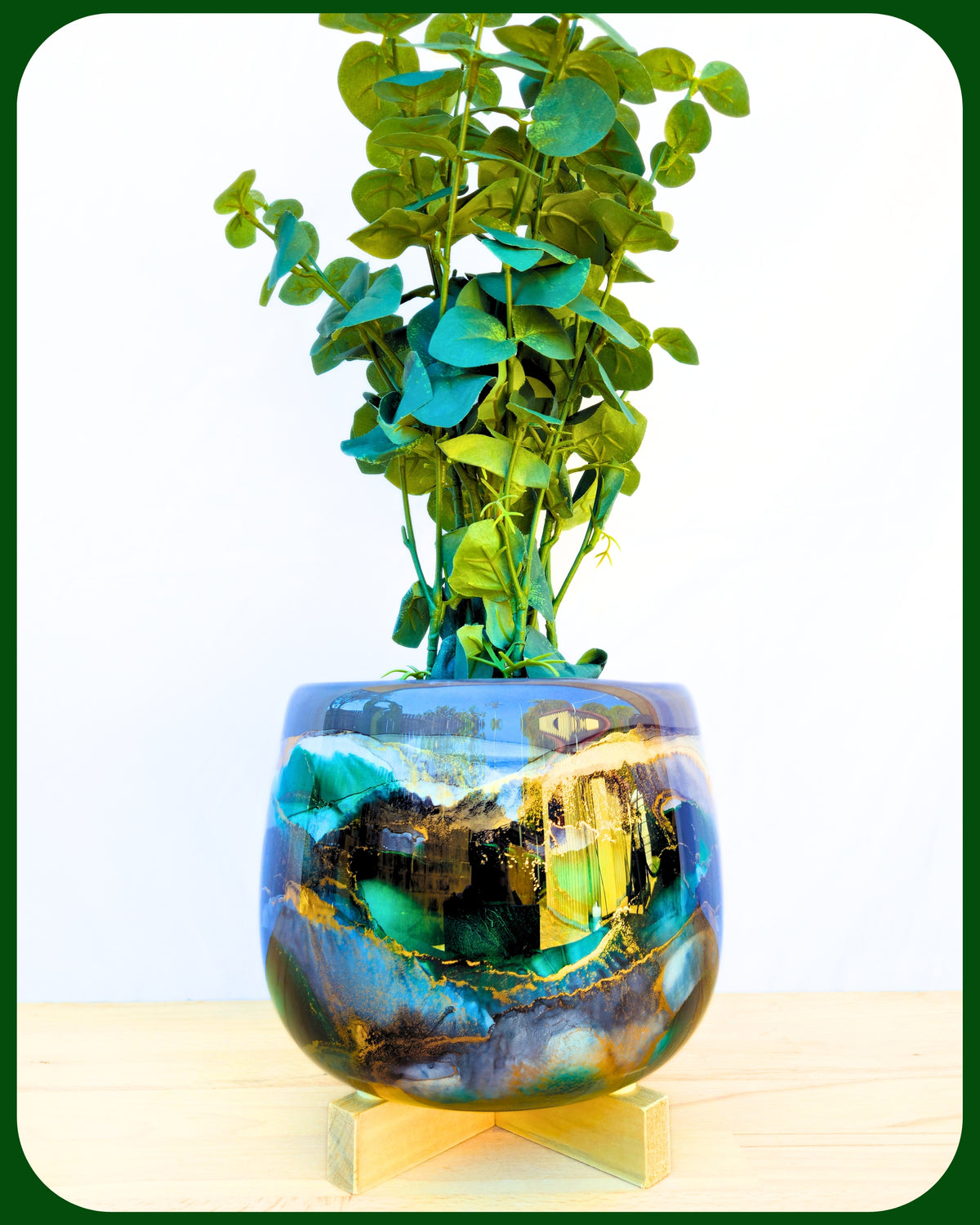22cm x 17cm Ceramic Large Bulb Grey/Green/Black