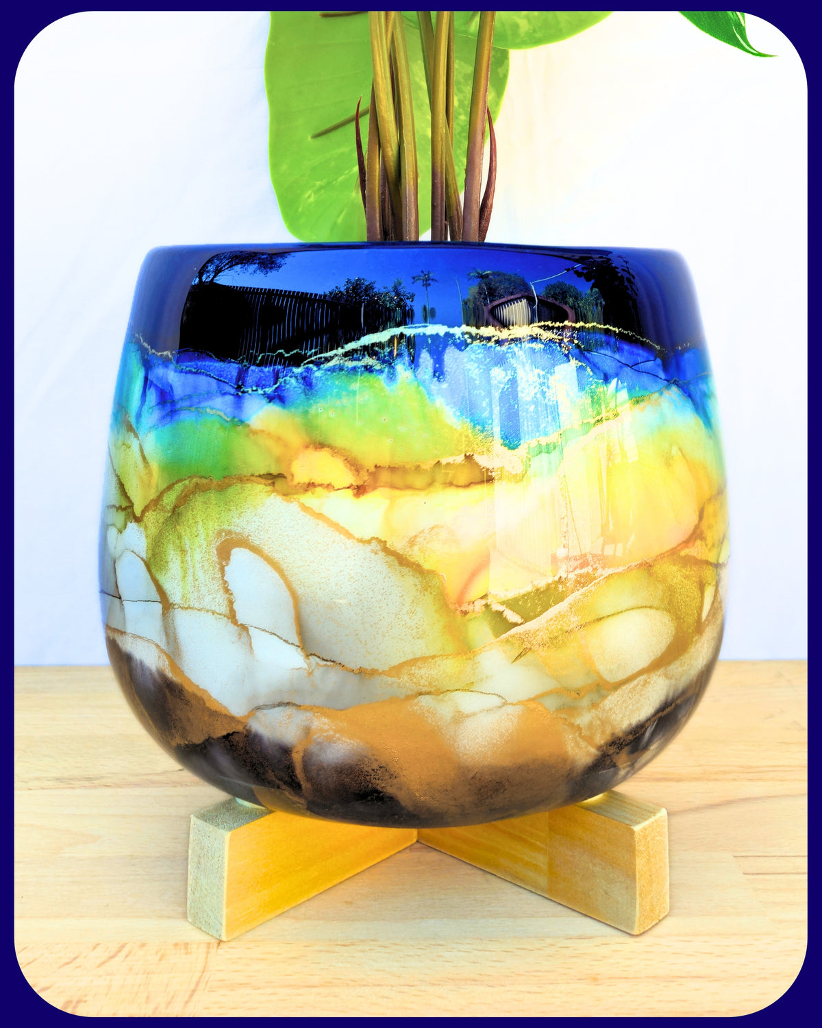 22cm x 17cm Ceramic Large Bulb Navy/Yellow/Grey/Black