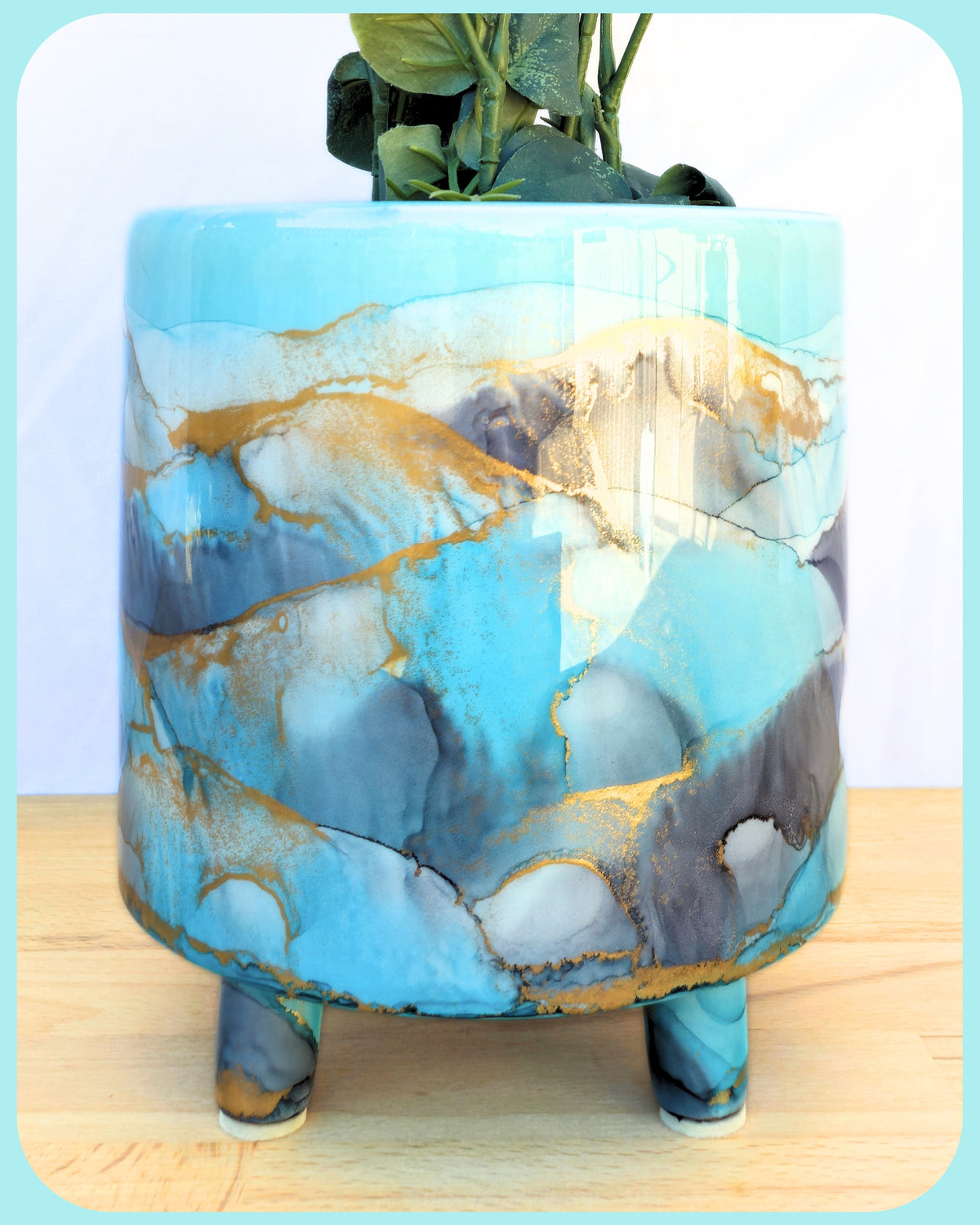 20cm x 20cm Ceramic Large Leggy Light Blue/Grey